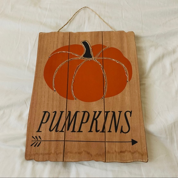 Target Pumpkin Sign - Picture 2 of 3